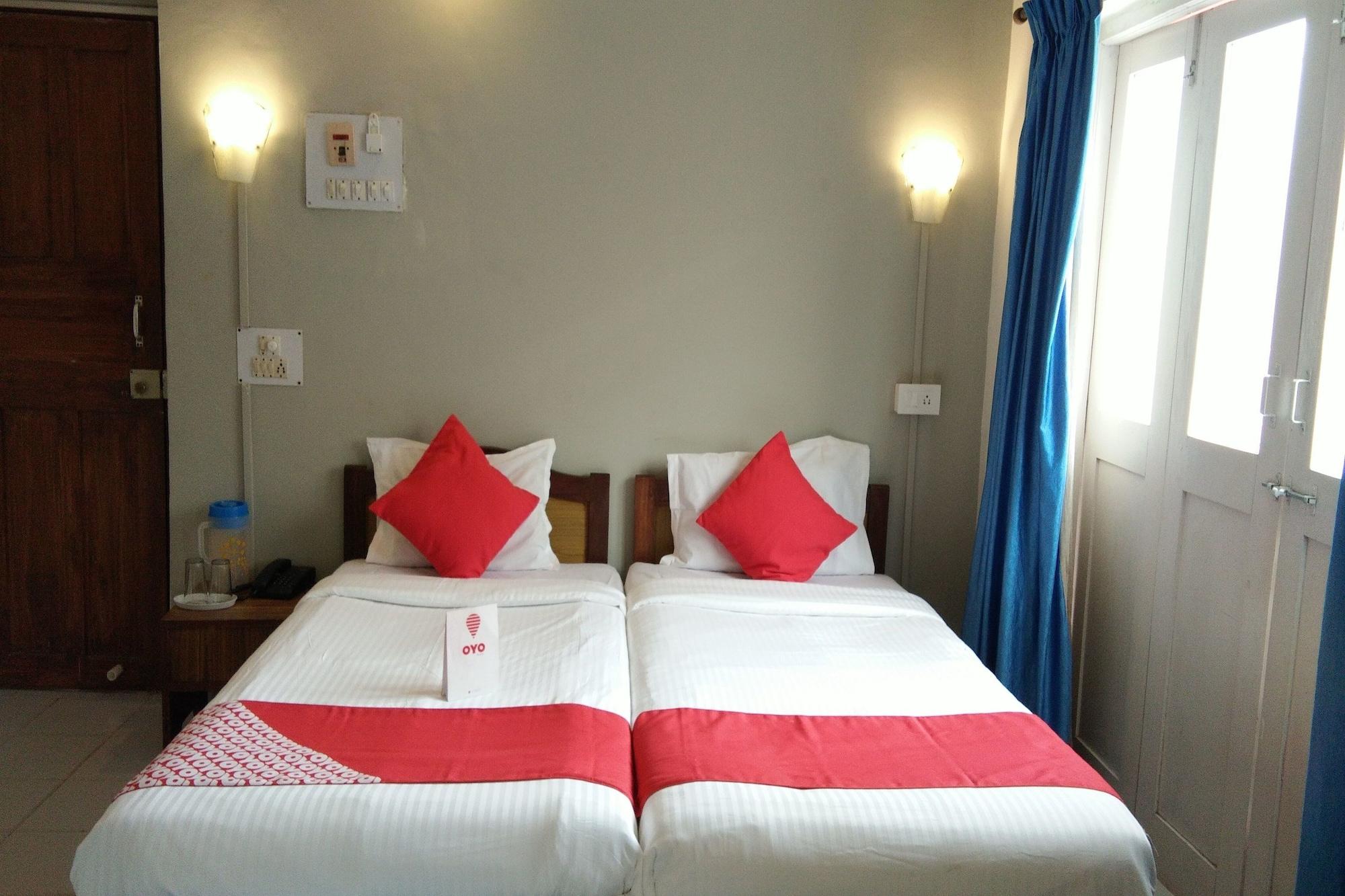 Q Lite Calangute Hotel Exterior photo