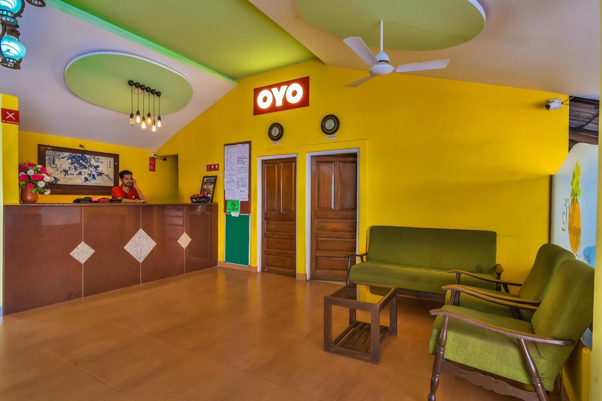 Q Lite Calangute Hotel Exterior photo